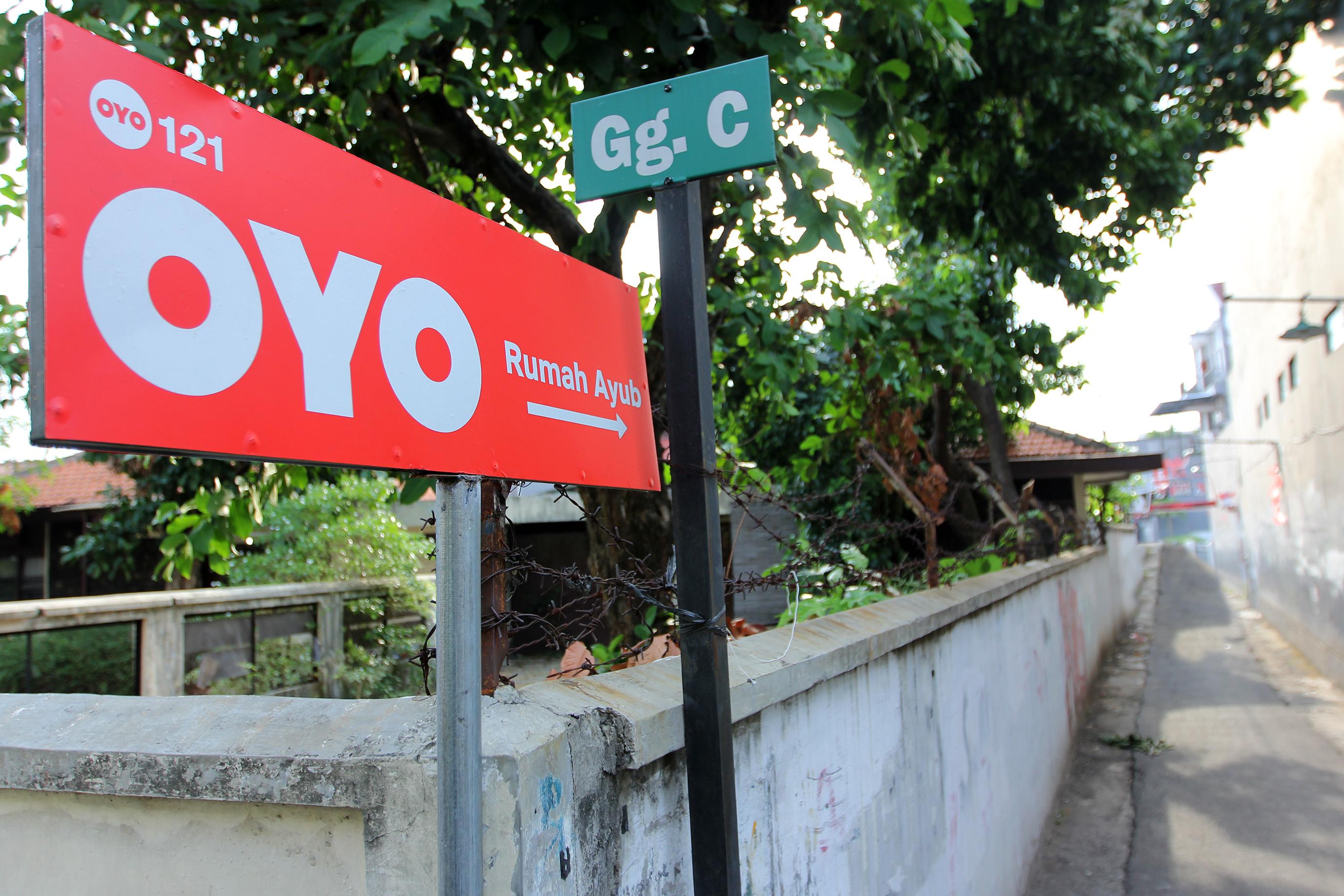 Hotel Oyo 121 Rumah Ayub Syariah Dżakarta Zewnętrze zdjęcie